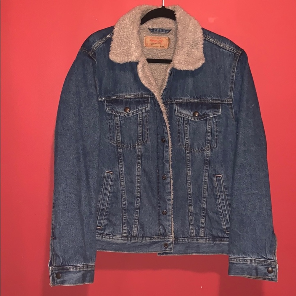 Mango Man’s Fur Blue Denim Jacket